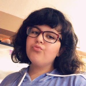 Meet your Posher, Nina